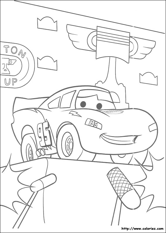 coloriage a dessiner flash mcqueen cars 2