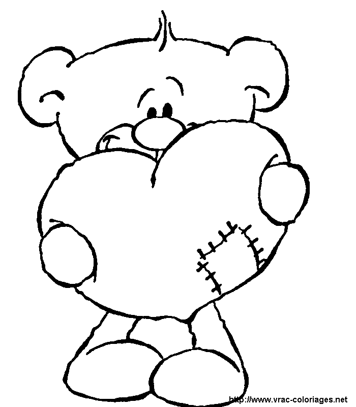 coloriage à dessiner de nounours avec un coeur